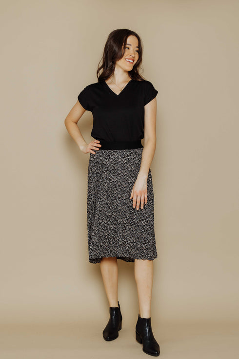 Daphne-Pleated Skirt